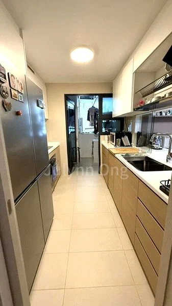 TREASURE AT TAMPINES 5