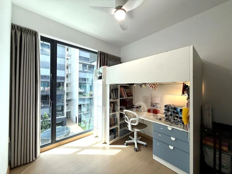 TREASURE AT TAMPINES 10