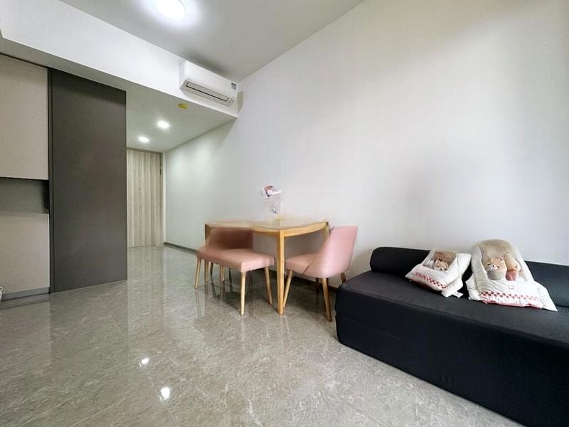 SENGKANG GRAND RESIDENCES 8