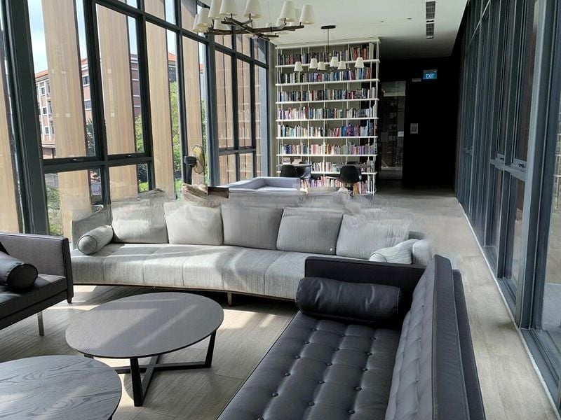 ROBIN RESIDENCES 4