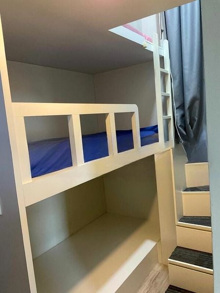 ROBIN RESIDENCES 11