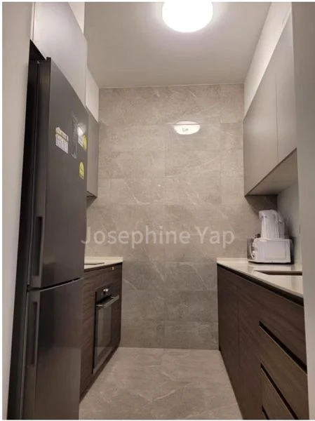 STIRLING RESIDENCES 4