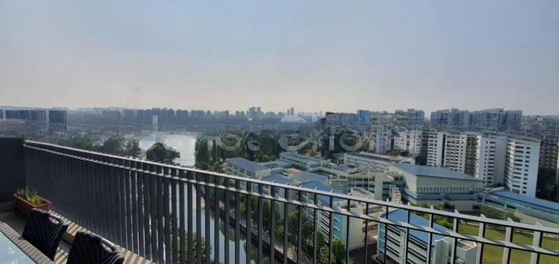 THE LAKEFRONT RESIDENCES 5