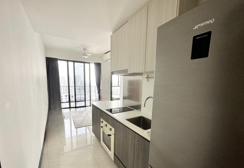 GEM RESIDENCES 11