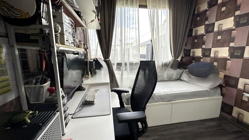 VILLAGE @ PASIR PANJANG 2