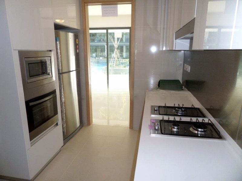 HEDGES PARK CONDOMINIUM 12