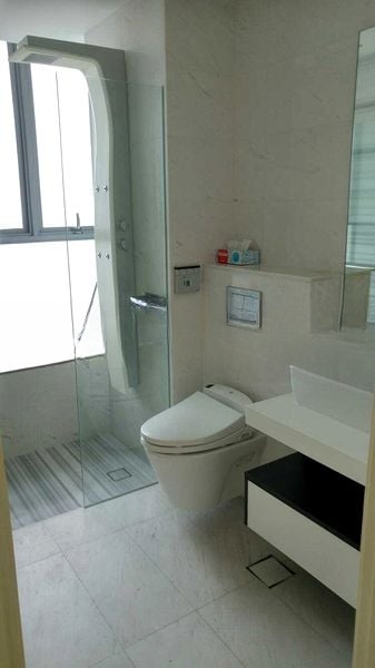 LINCOLN SUITES 11