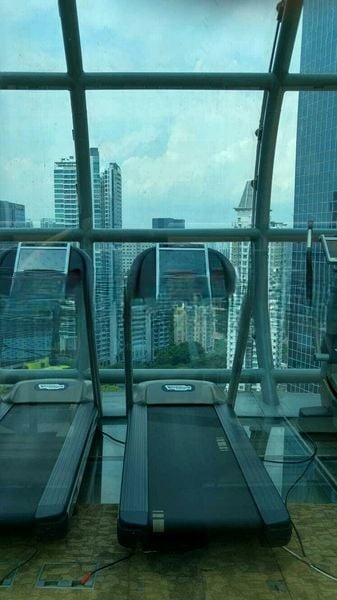 LINCOLN SUITES 4