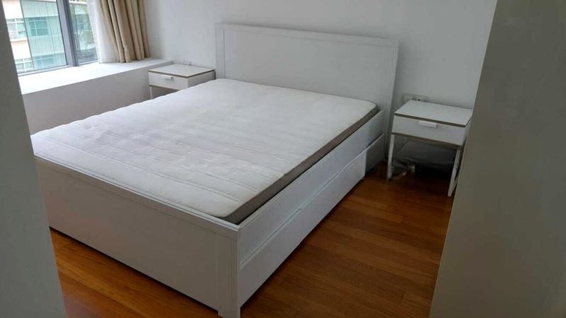 LINCOLN SUITES 9