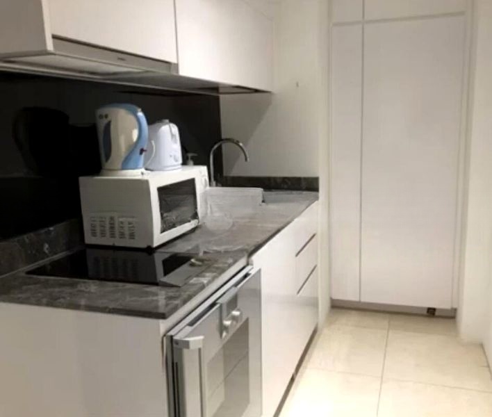 ROBINSON SUITES 5