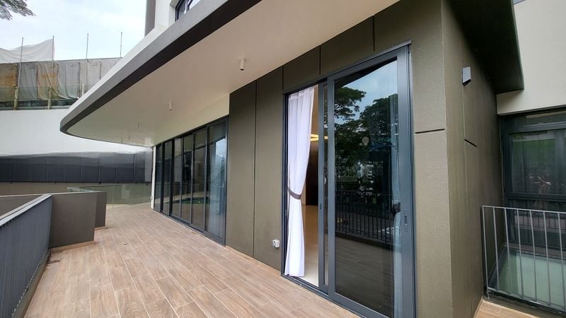 CASHEW GREEN 9