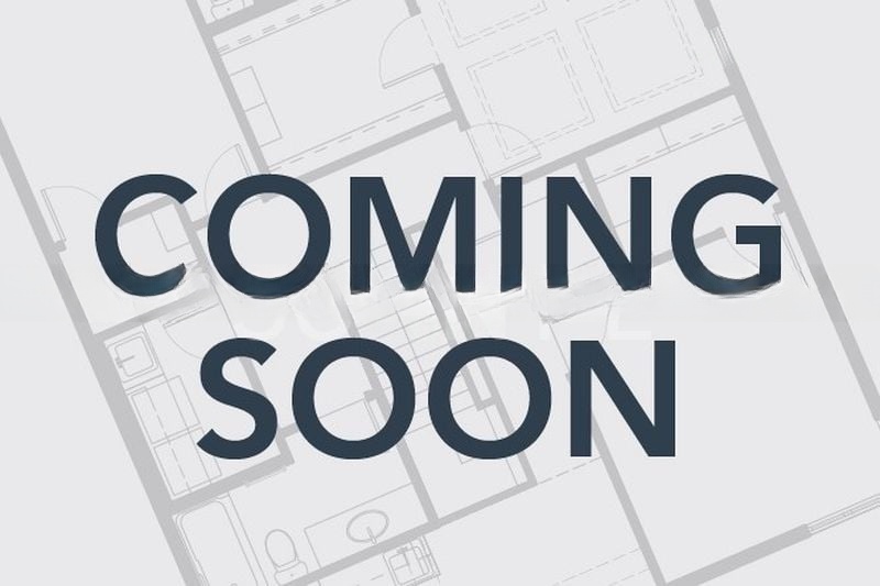 THE LAKEFRONT RESIDENCES 7