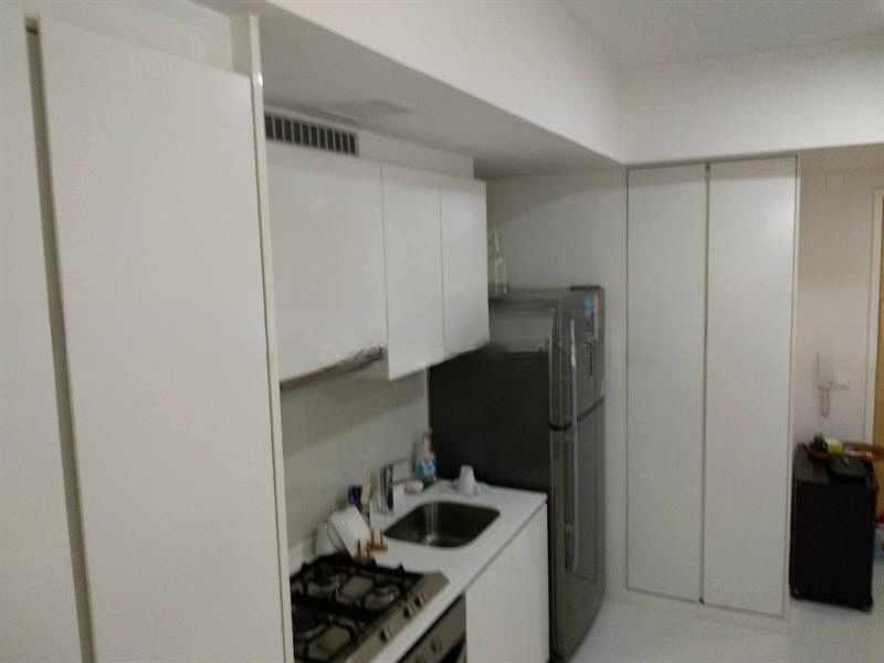 THE LAKEFRONT RESIDENCES 4