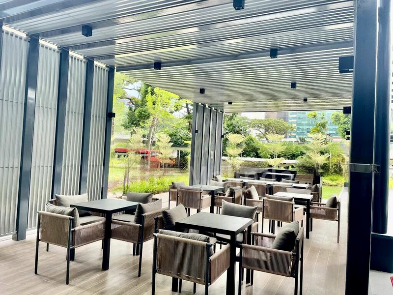 PULLMAN RESIDENCES NEWTON 8