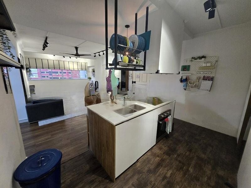 BT BATOK WEST AVE 6 14