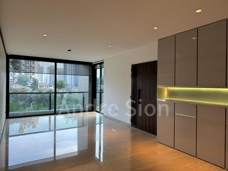 TOMLINSON HEIGHTS 11