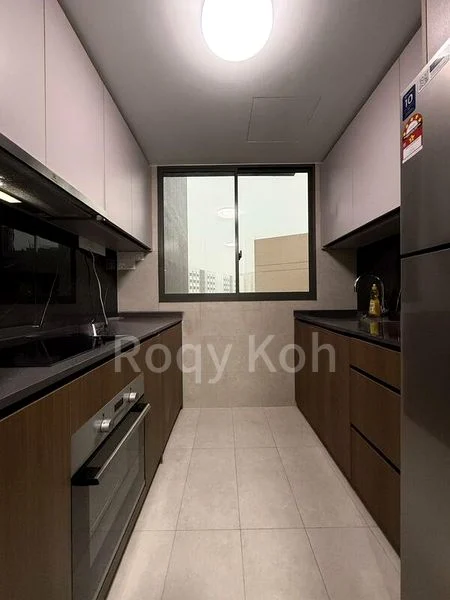 THE WATERGARDENS AT CANBERRA 3