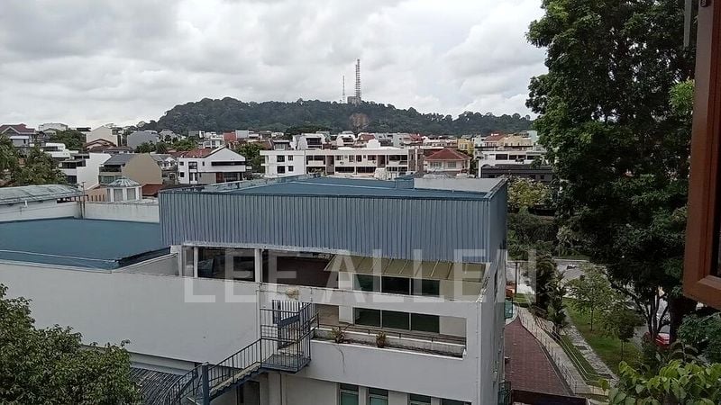 HIGH OAK CONDOMINIUM 4