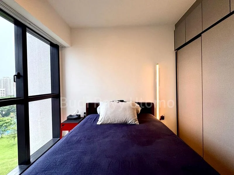 RIVERFRONT RESIDENCES 2