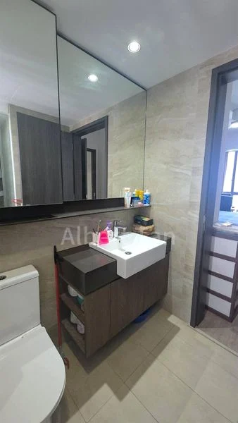 RIVERFRONT RESIDENCES 11