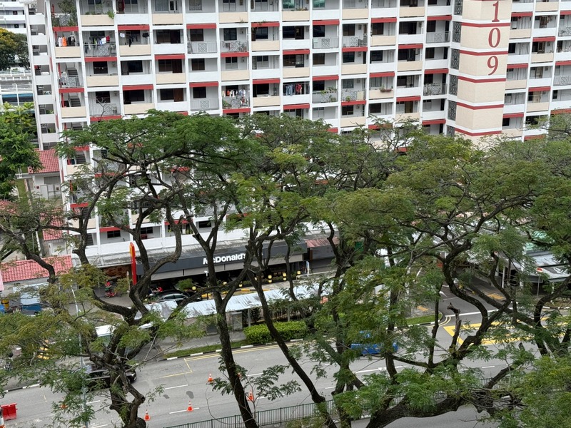LOR 2 TOA PAYOH 4