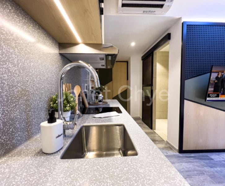 COLIWOO BALESTIER 320 4