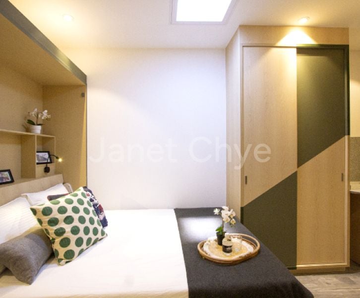 COLIWOO BALESTIER 320 6