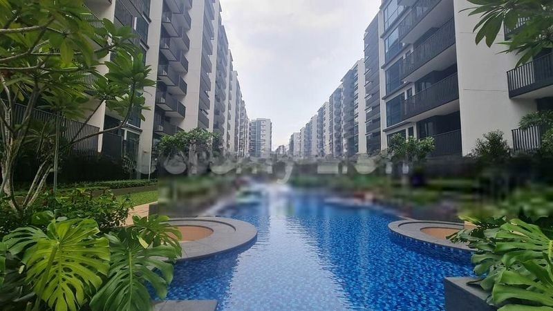 TREASURE AT TAMPINES 8