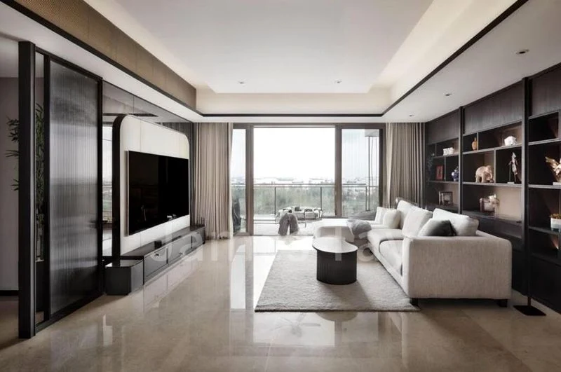 THE SEAFRONT ON MEYER 11