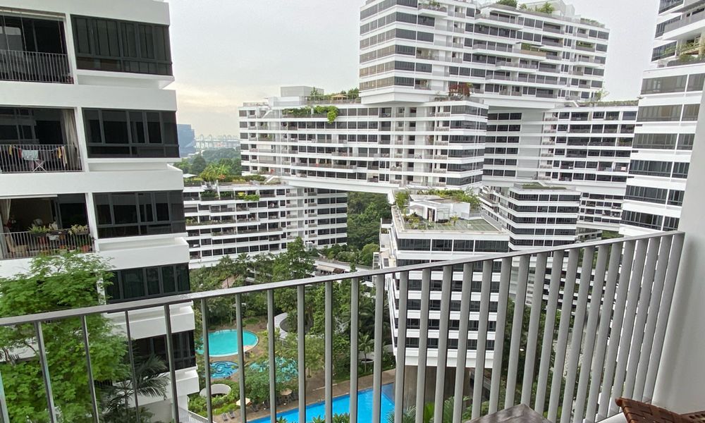 THE INTERLACE 15