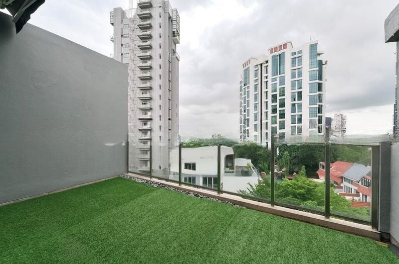 ROBIN RESIDENCES 1