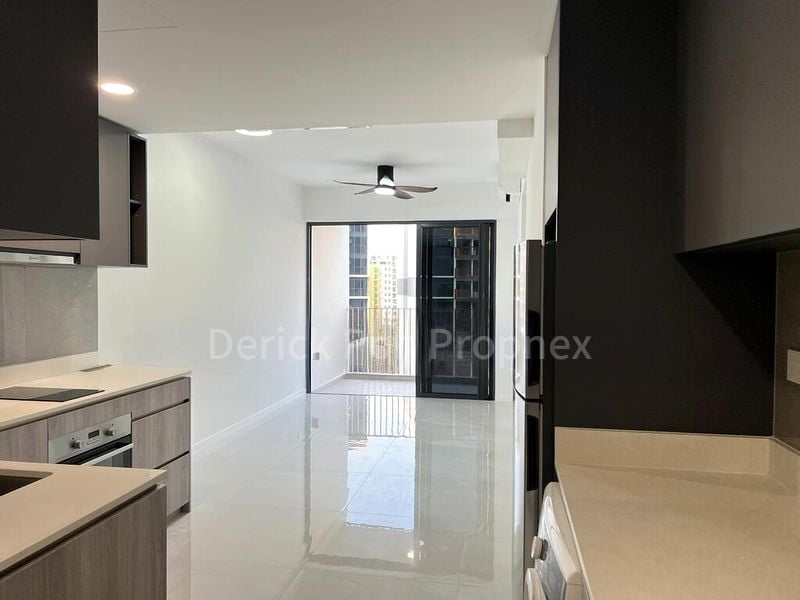 RIVERFRONT RESIDENCES 13