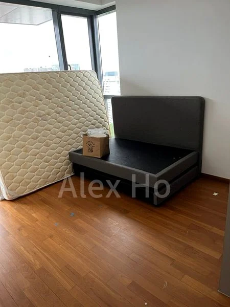 STIRLING RESIDENCES 9