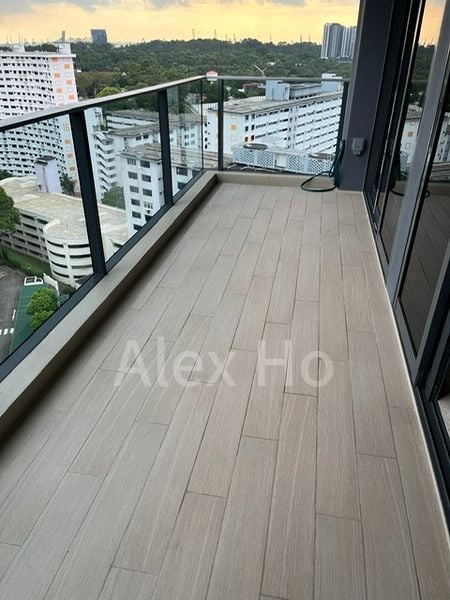 STIRLING RESIDENCES 12