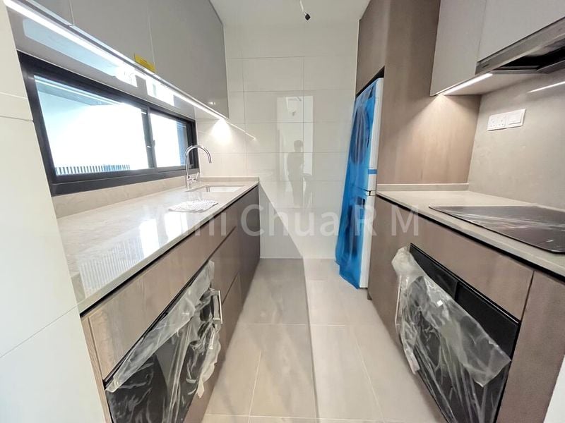 AVENUE SOUTH RESIDENCE 4