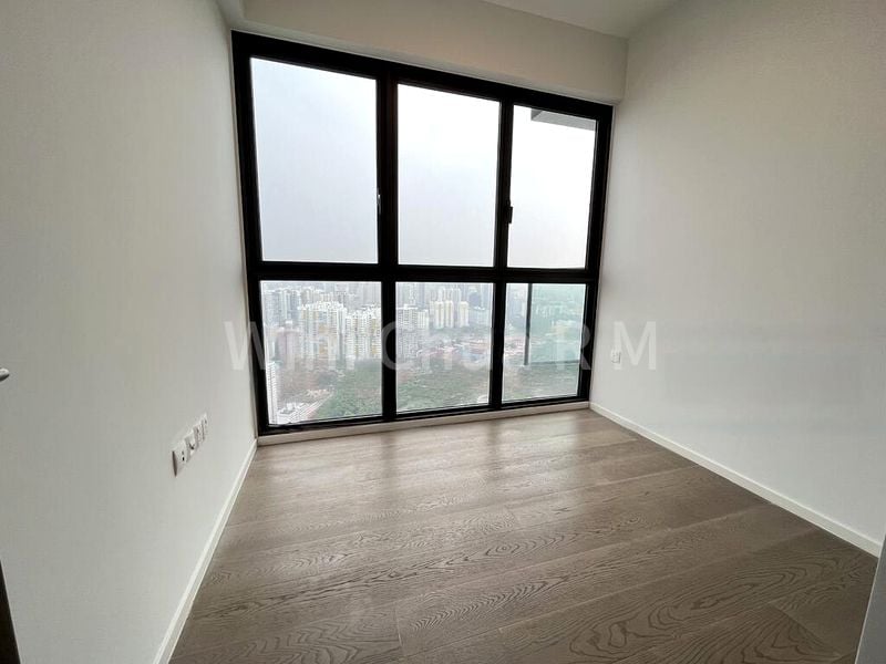 AVENUE SOUTH RESIDENCE 7