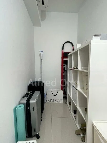 THE POIZ RESIDENCES 3