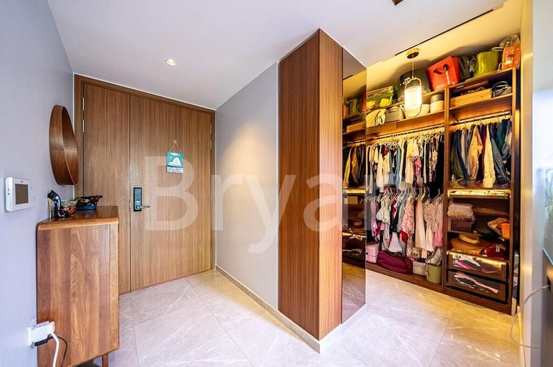 STIRLING RESIDENCES 4