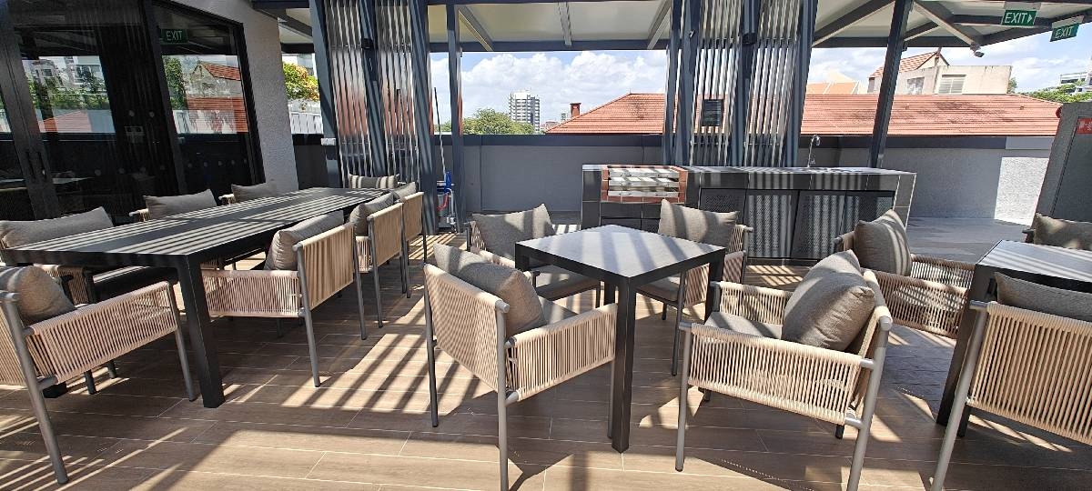 PULLMAN RESIDENCES NEWTON 24