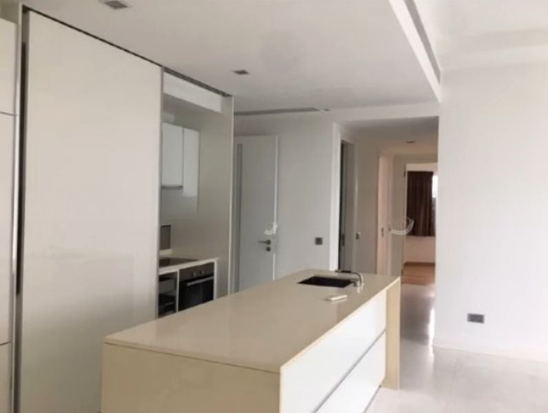 REFLECTIONS AT KEPPEL BAY 12