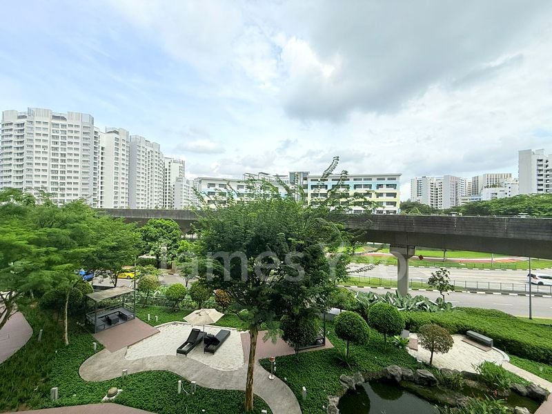 RIVERPARC RESIDENCE 2