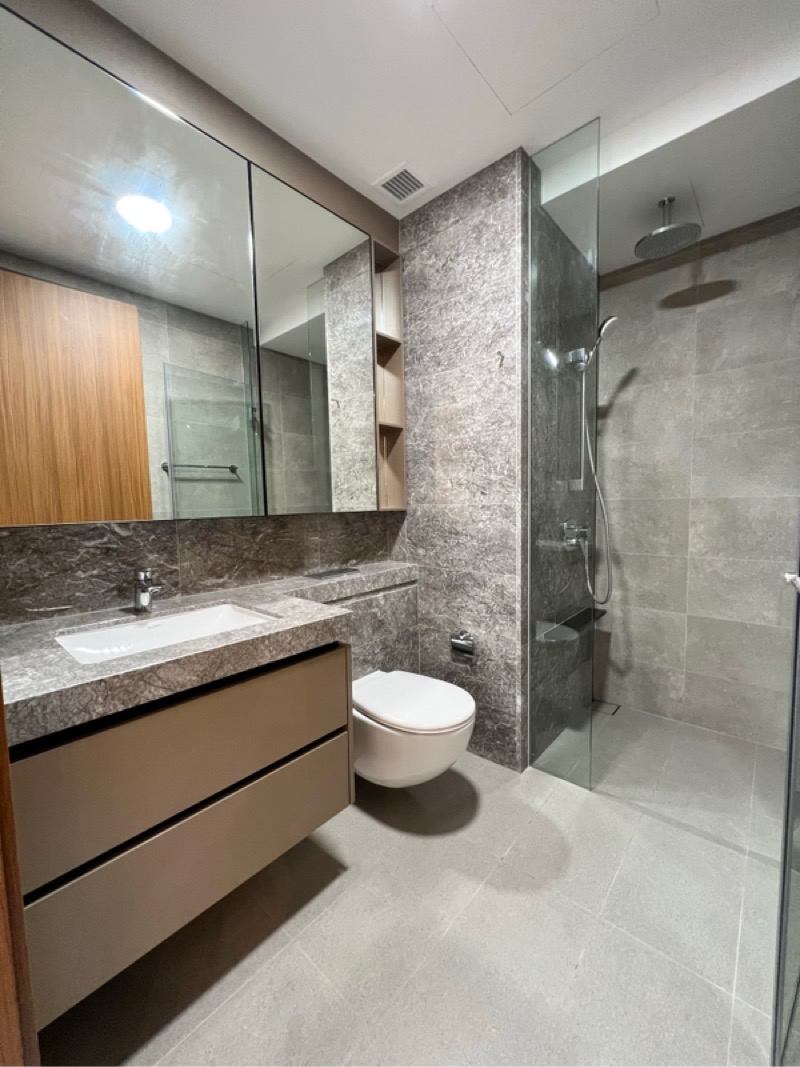 STIRLING RESIDENCES 4