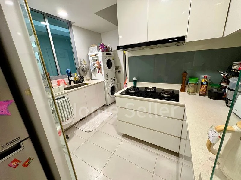 CLEMENTIWOODS CONDOMINIUM 7