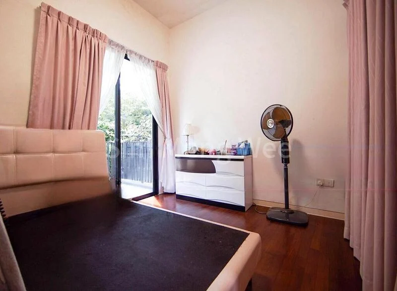 VILLAGE @ PASIR PANJANG 2