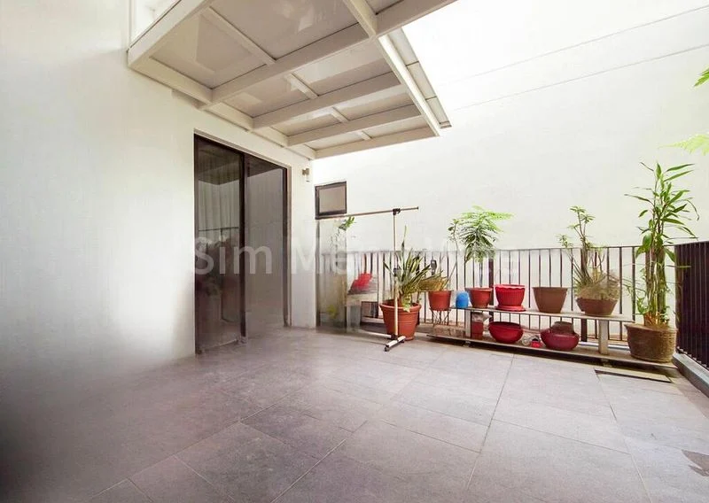 VILLAGE @ PASIR PANJANG 5