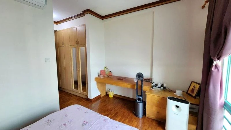 HAZEL PARK CONDOMINIUM 12