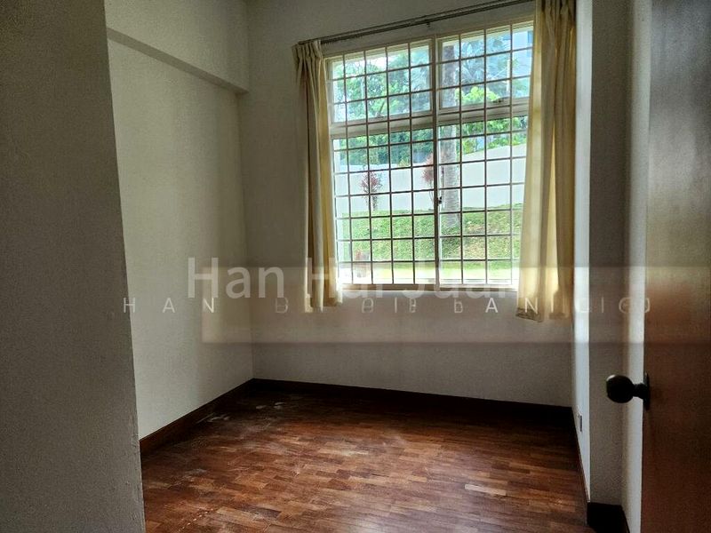 PARBURY HILL CONDOMINIUM 11