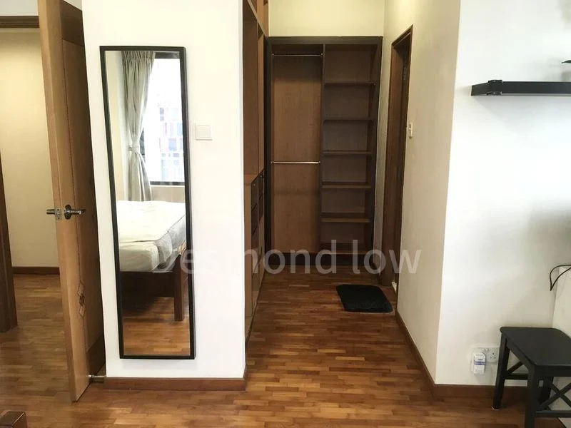 INTERNATIONAL PLAZA 9