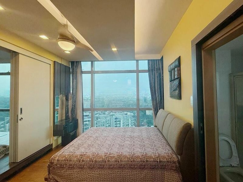 HILLVIEW REGENCY 4