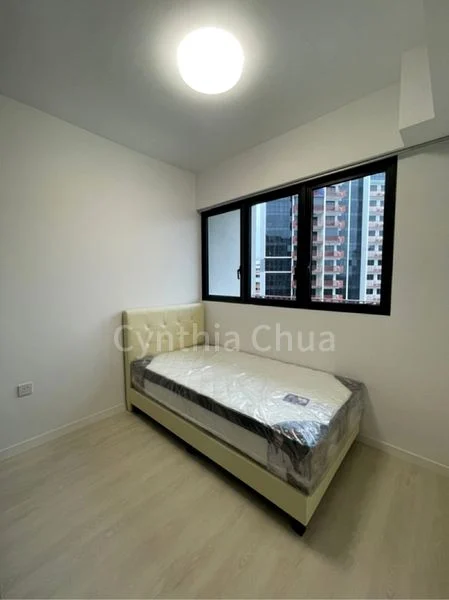 RIVERFRONT RESIDENCES 8